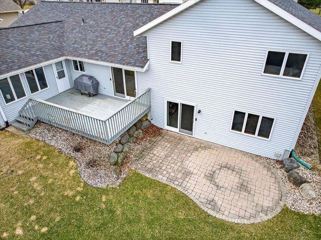 1010 Ganser Drive, Waunakee, WI 53597
