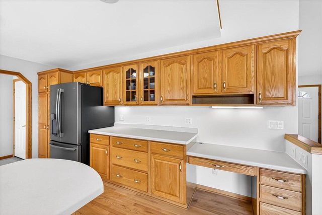 1010 Ganser Drive, Waunakee, WI 53597