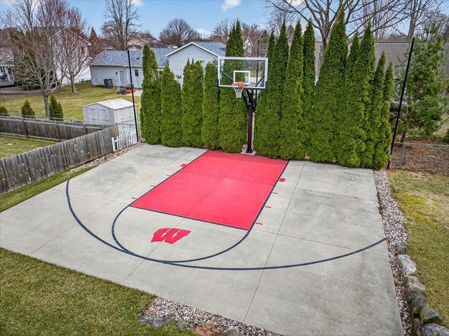 1010 Ganser Drive, Waunakee, WI 53597