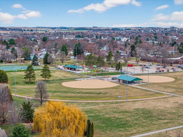 1010 Ganser Drive, Waunakee, WI 53597