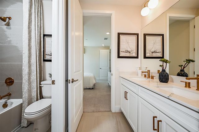 719 MALDIVES TRAIL, Sarasota, FL 34234