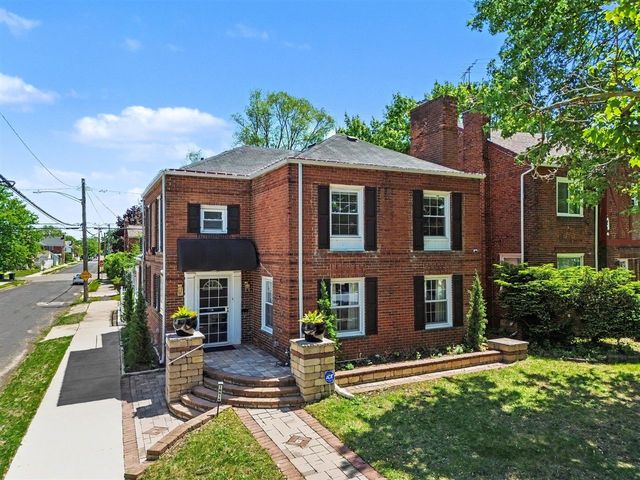 18514 Roselawn Street, Detroit, MI 48221