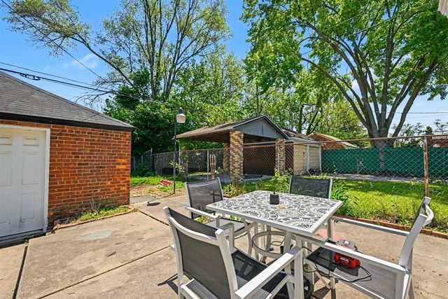 18514 Roselawn Street, Detroit, MI 48221