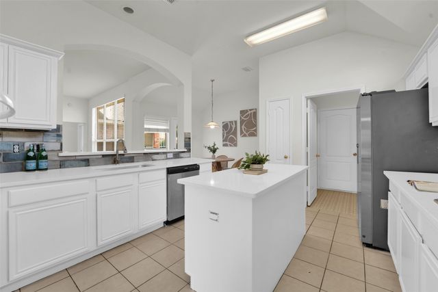 3206 Pecan Meadow Drive, Garland, TX 75040
