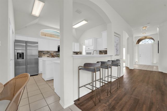 3206 Pecan Meadow Drive, Garland, TX 75040