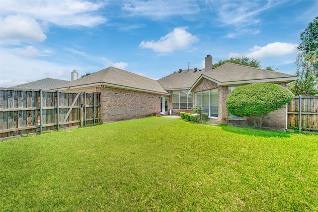 3206 Pecan Meadow Drive, Garland, TX 75040