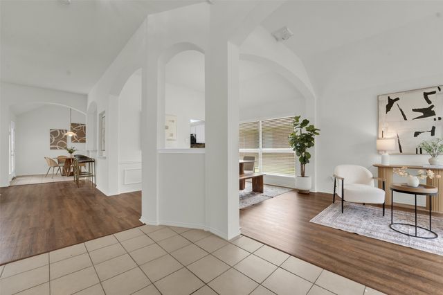3206 Pecan Meadow Drive, Garland, TX 75040