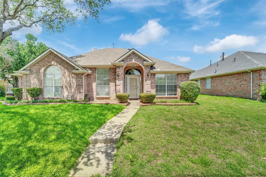 3206 Pecan Meadow Drive, Garland, TX 75040