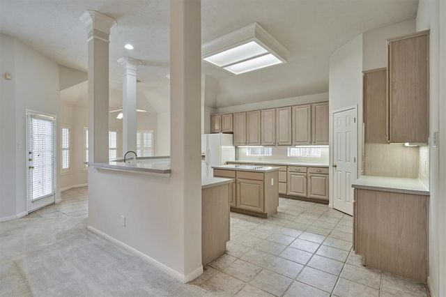 3427 Lost Oak Drive, Spring, TX 77388