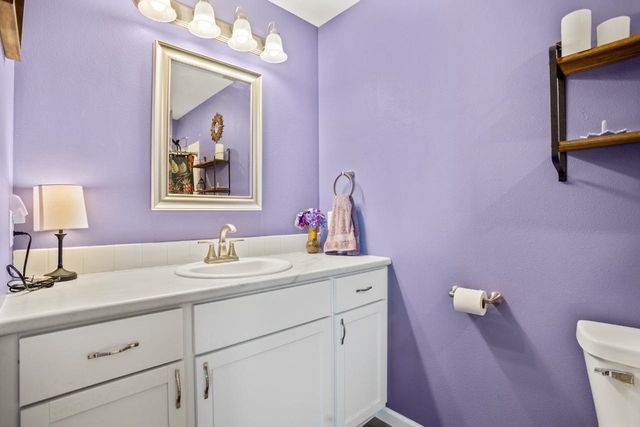 2541 Ivory ST, Minot, ND 58703