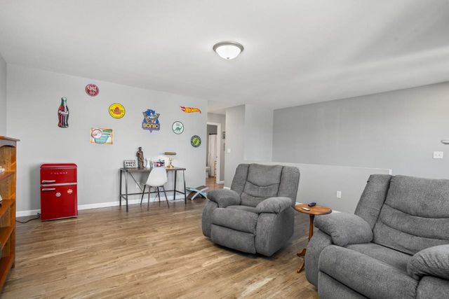 2541 Ivory ST, Minot, ND 58703