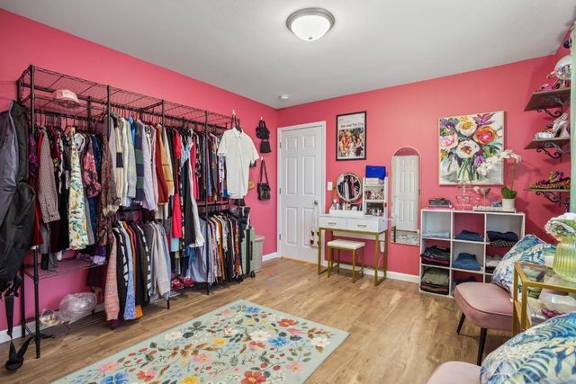 2541 Ivory ST, Minot, ND 58703