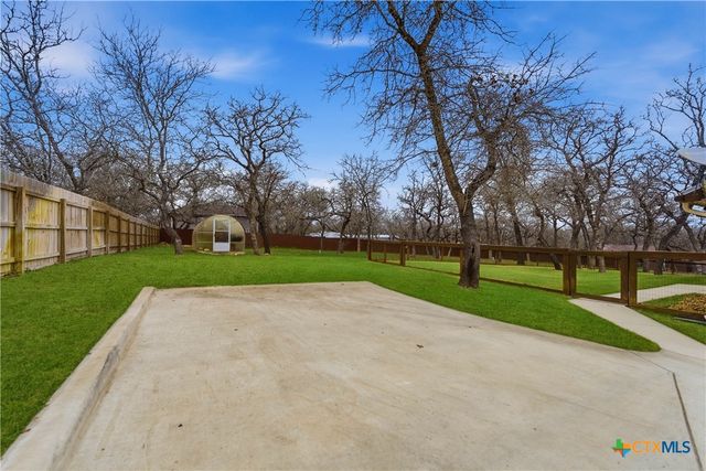 203 Champions Boulevard, La Vernia, TX 78121