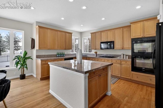 1700 Peninsula Circle, Castle Rock, CO 80104