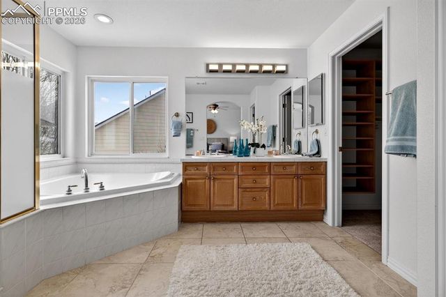 1700 Peninsula Circle, Castle Rock, CO 80104