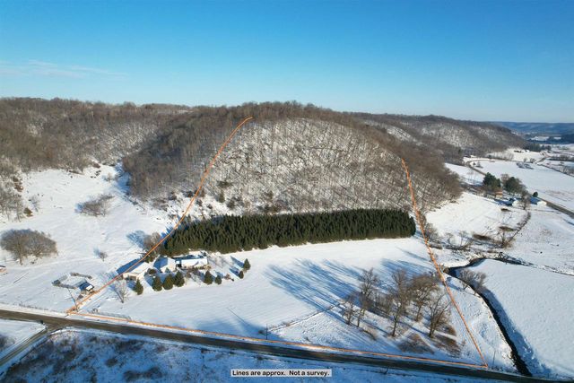 41498 S Sleepy Hollow Road, Gays Mills, WI 54631