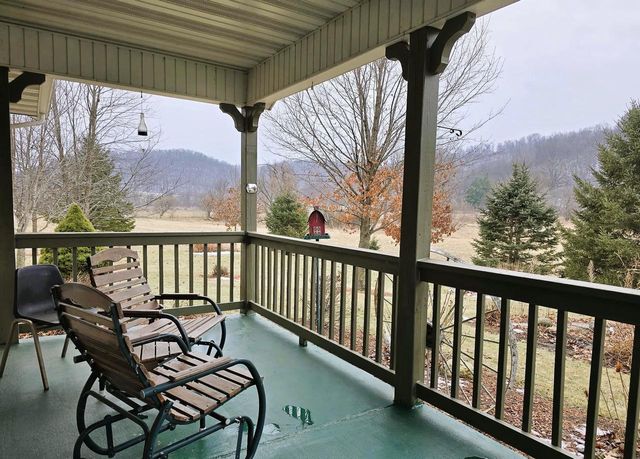 41498 S Sleepy Hollow Road, Gays Mills, WI 54631