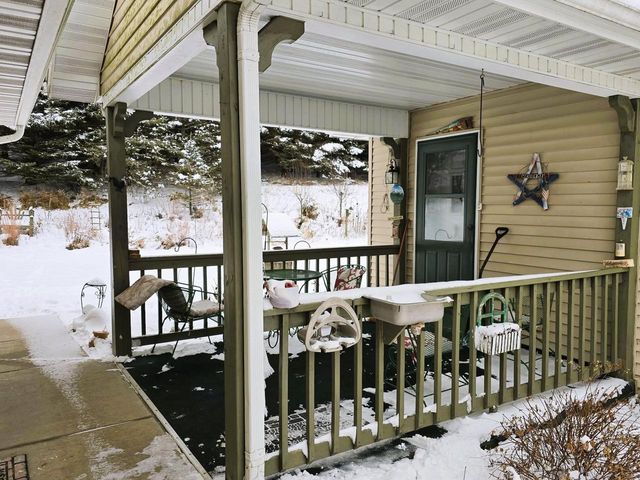 41498 S Sleepy Hollow Road, Gays Mills, WI 54631