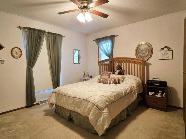 41498 S Sleepy Hollow Road, Gays Mills, WI 54631