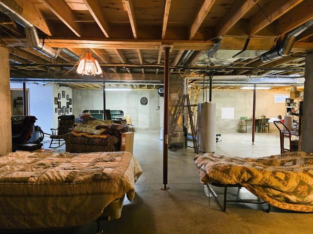 41498 S Sleepy Hollow Road, Gays Mills, WI 54631