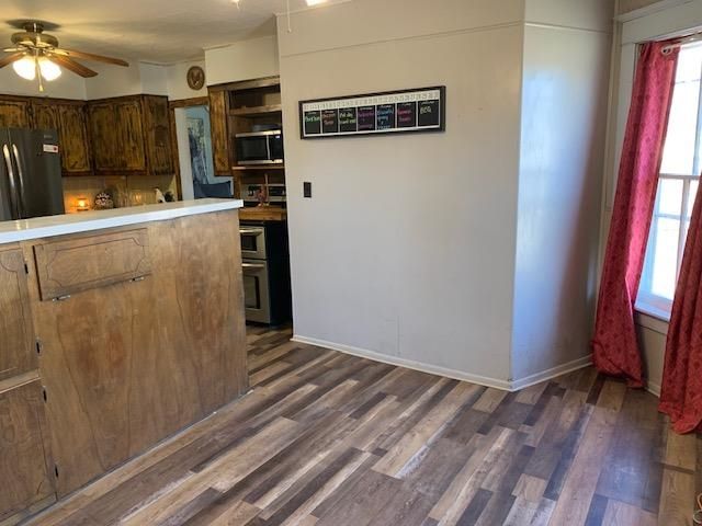 330 E First St, Minneapolis, KS 67467