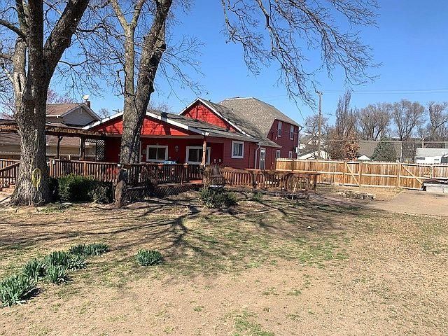 330 E First St, Minneapolis, KS 67467