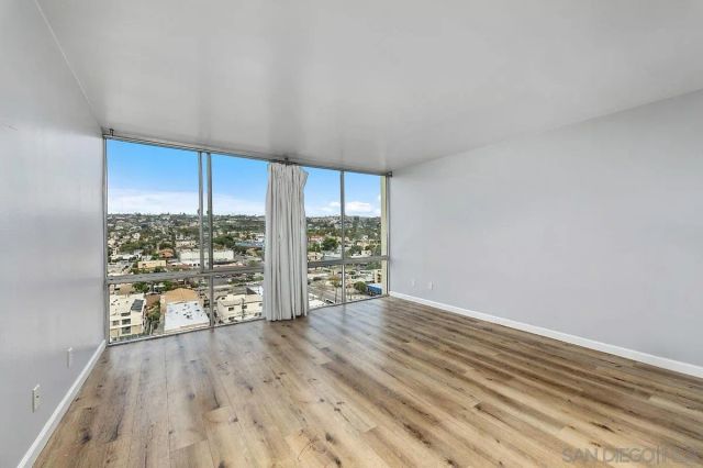 4944 Cass St 1102, Pacific Beach, CA 92109