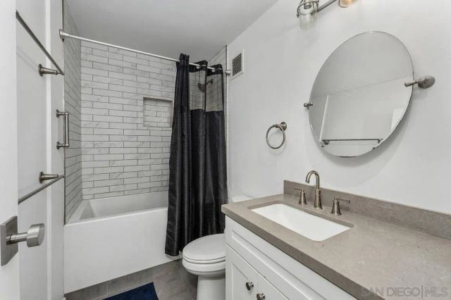4944 Cass St 1102, Pacific Beach, CA 92109
