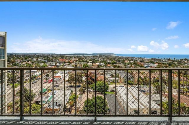 4944 Cass St 1102, Pacific Beach, CA 92109