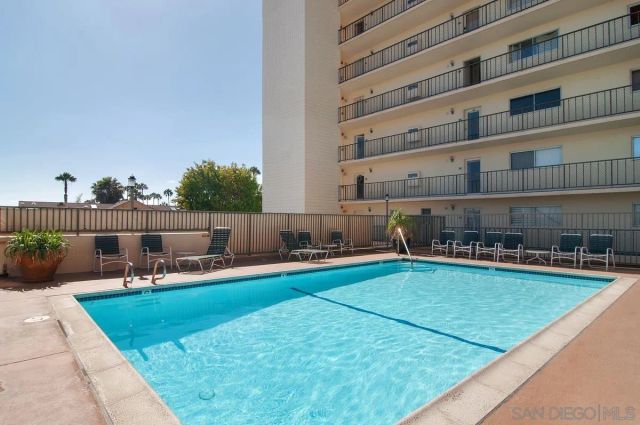 4944 Cass St 1102, Pacific Beach, CA 92109