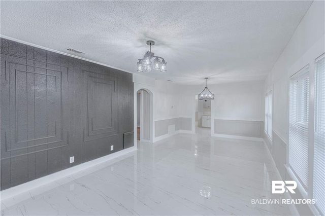 4465 Dauphin Island Parkway, Mobile, AL 36605