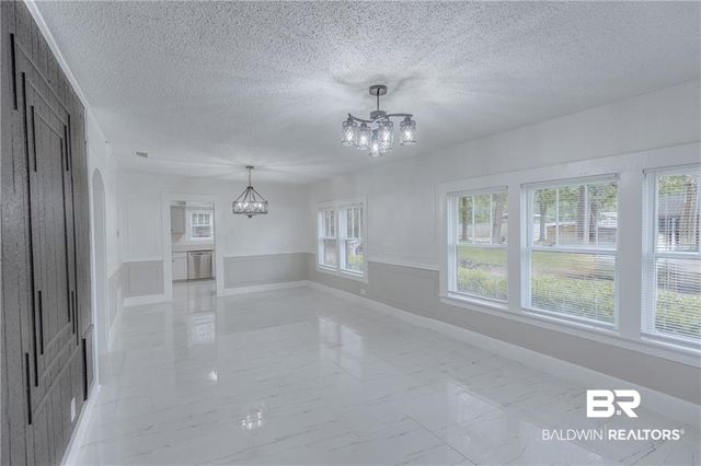 4465 Dauphin Island Parkway, Mobile, AL 36605