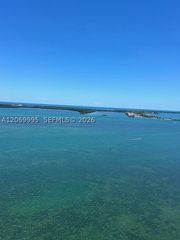 218 SE 14th St TS107, Miami, FL 33131