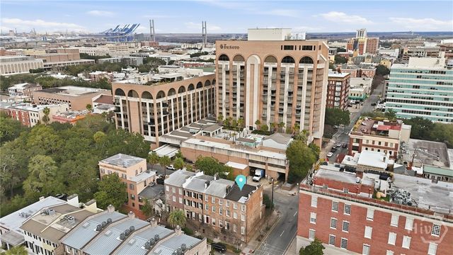 24 E Macon Street, Savannah, GA 31401