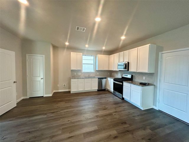 2831 August Mist Lane, Conroe, TX 77304