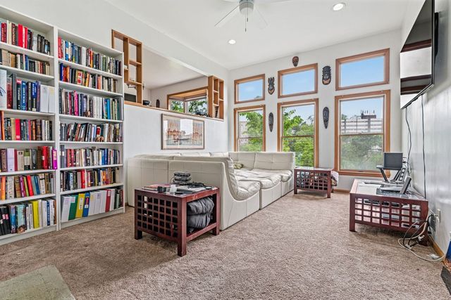 5632 Pocusset, Squirrel Hill, PA 15217