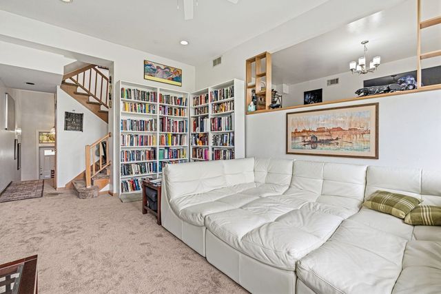 5632 Pocusset, Squirrel Hill, PA 15217