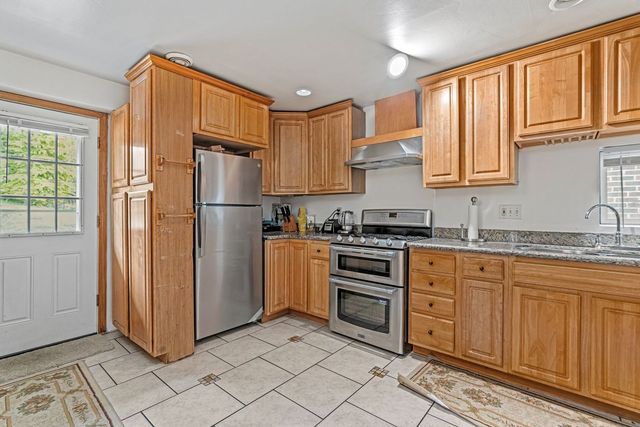 5632 Pocusset, Squirrel Hill, PA 15217