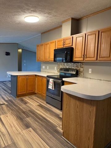 301 S Walnut Street, Carlisle, KY 40311