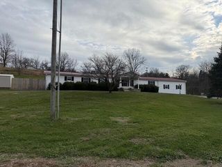 301 S Walnut Street, Carlisle, KY 40311