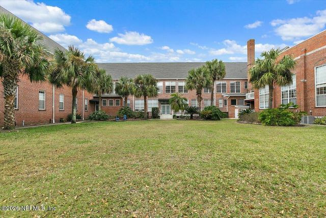 1951 N MARKET Street 9, Jacksonville, FL 32206