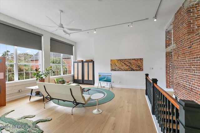 1951 N MARKET Street 9, Jacksonville, FL 32206