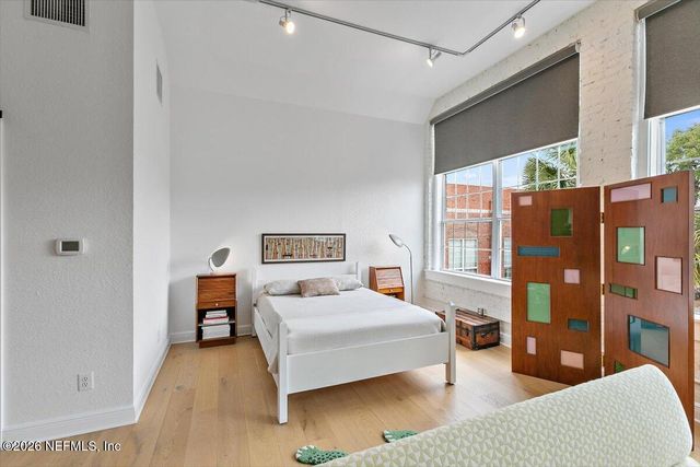 1951 N MARKET Street 9, Jacksonville, FL 32206