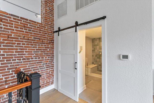 1951 N MARKET Street 9, Jacksonville, FL 32206