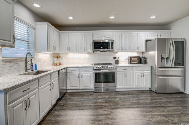 10614 Black Wolf Bay, San Antonio, TX 78245