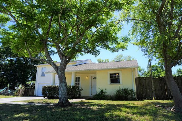 5140 SUMMER HILL DRIVE, Zephyrhills, FL 33542