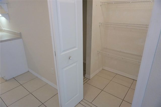 5140 SUMMER HILL DRIVE, Zephyrhills, FL 33542