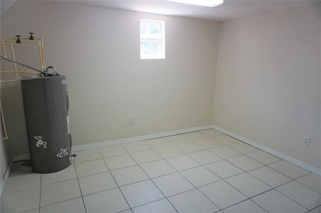 5140 SUMMER HILL DRIVE, Zephyrhills, FL 33542