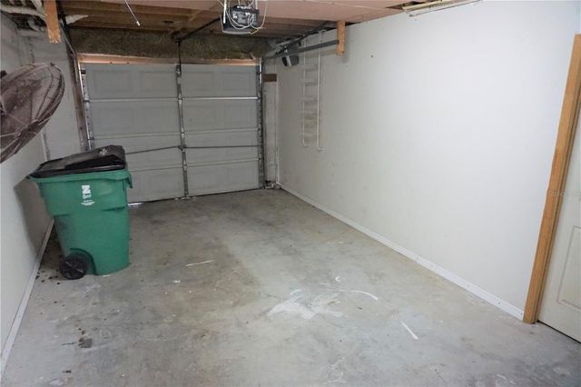 5140 SUMMER HILL DRIVE, Zephyrhills, FL 33542