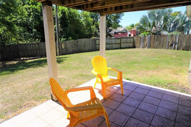 5140 SUMMER HILL DRIVE, Zephyrhills, FL 33542